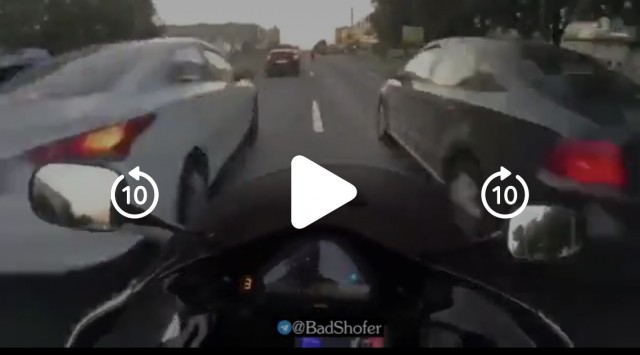 А ведь он мог в начале видео об грузовик размазаться... Всем бы хорошо было