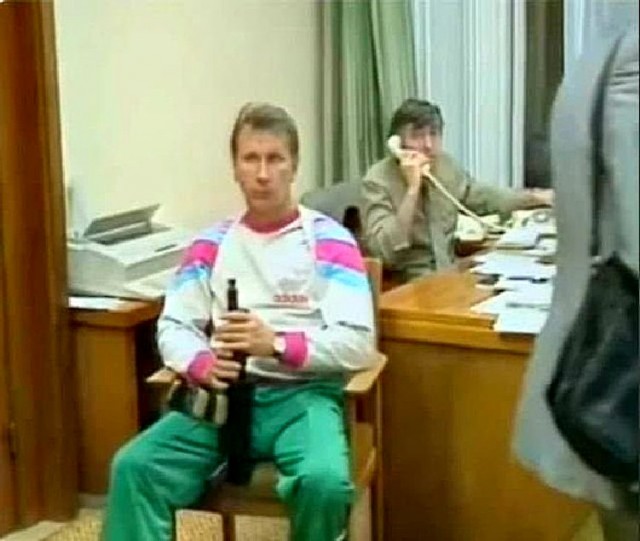 Мутные люди в мутное время