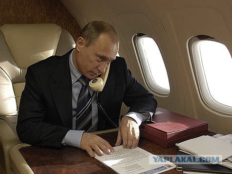 Как позвонить Медведеву и Путину
