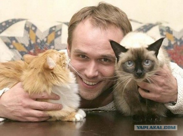 Знаменитости в детстве. Фото из домашних архивов