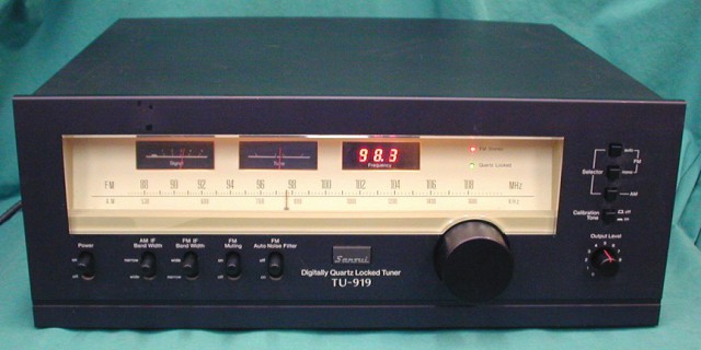 Неоновая Аудиофилия. FM -тюнеры. Что это и с чем едят