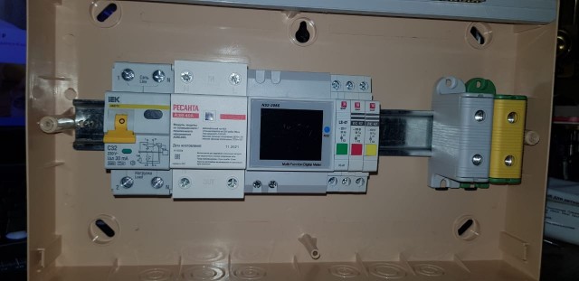 Будни электромонтёра