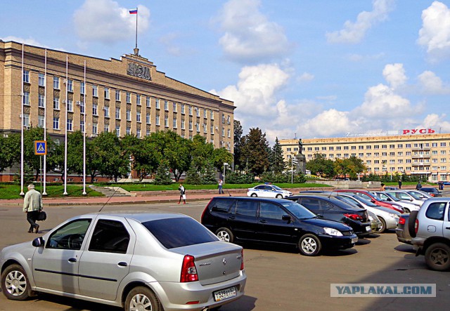 Памятники Ленину