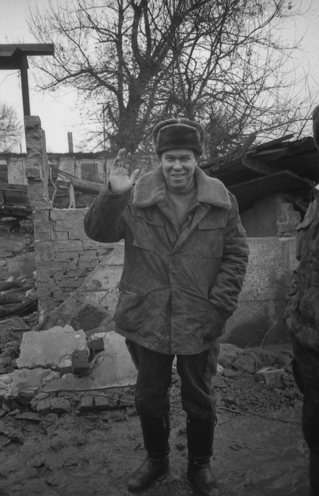 Генерал Лев Рохлин в Грозном, январь 1995 г.
