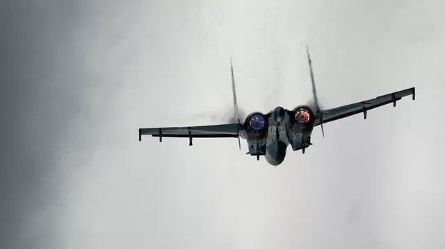 EUCOM: российский истребитель Су-27 столкнулся с американским БПЛА MQ-9 над Черным морем