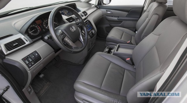 «Ларгусы по-американски»: большие минивэны, которых нет на российском рынке