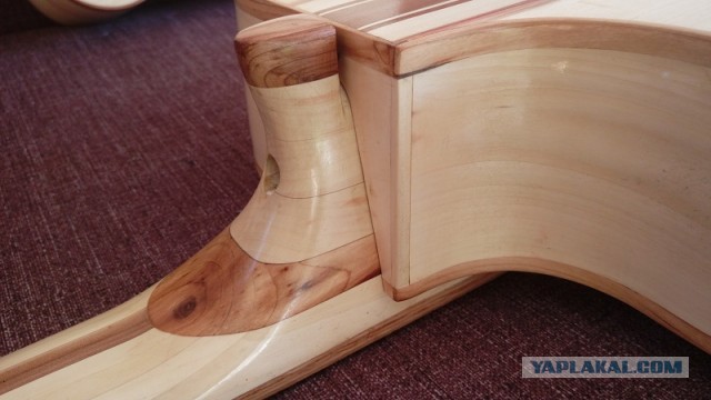 Гитара из бревна