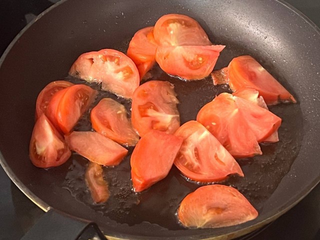 Макароны с соусом аррабиата