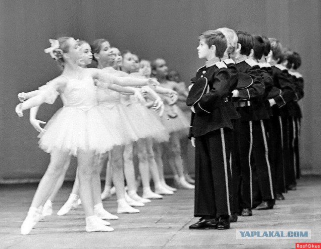 Выправка и изящество — фото с Кремлевского кадетского бала