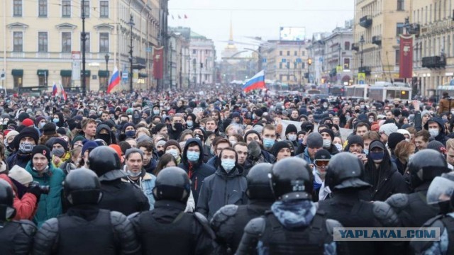 В Багдаде иранские и иракские группировки начали штурм американской военной базы