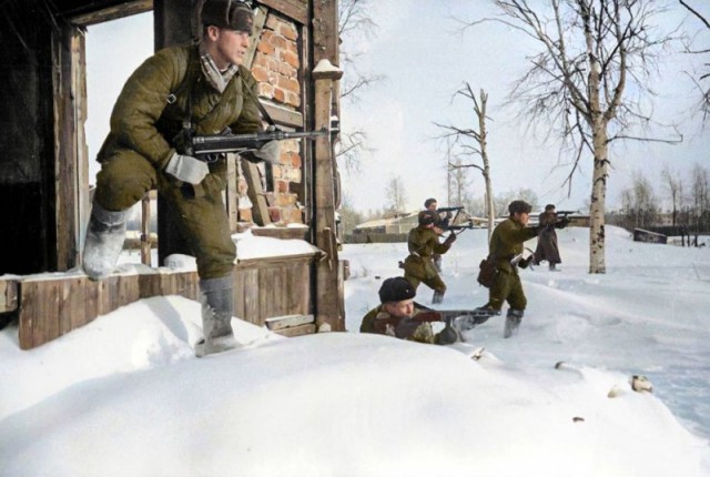 1943 год в фотографиях