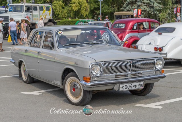 Покатушки на 24-й Волге в город суровых мужчин. Фестиваль "Машина времени"