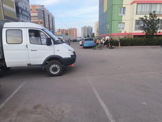 На глазах у отца сбил ребёнка