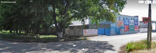 Выезжая со второстепенной.