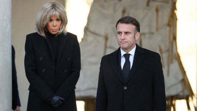 Брижит Макрон грубо высказалась о феминистках, протестующих против насилия