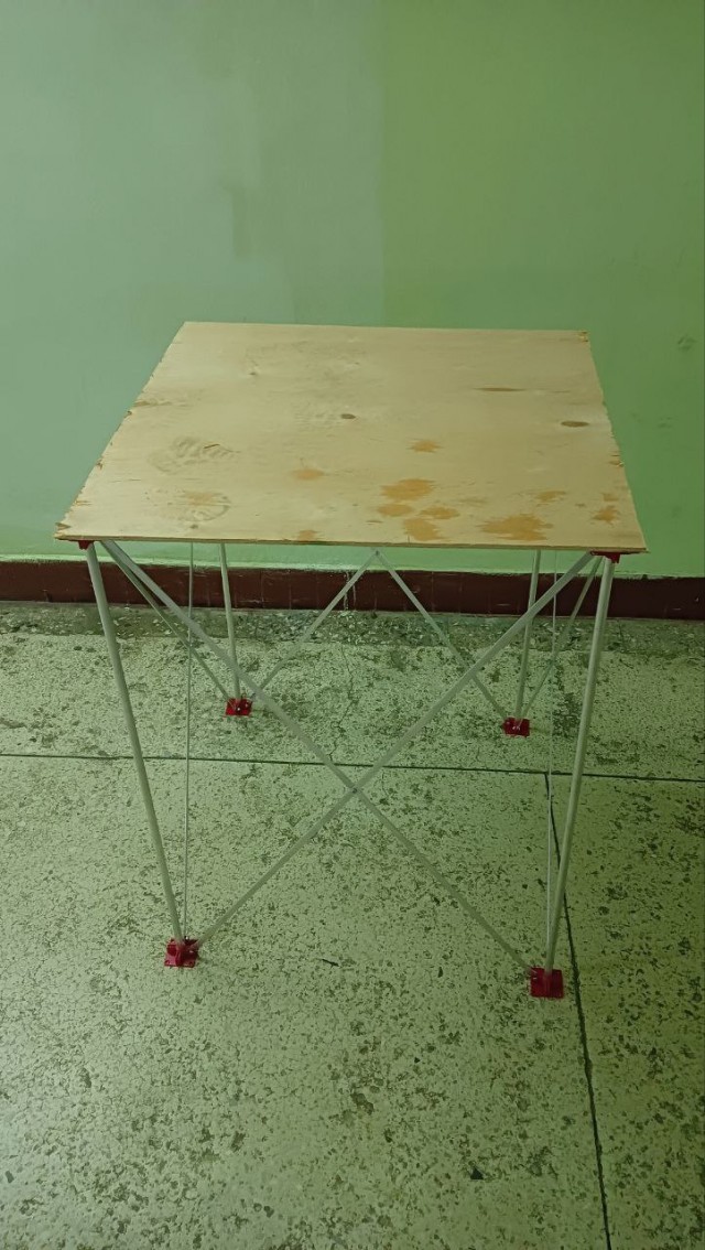 Раскладное подстолье для мастеров