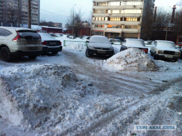 Как убирают московский снег