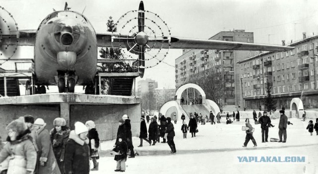 Дарите детям самолёты!