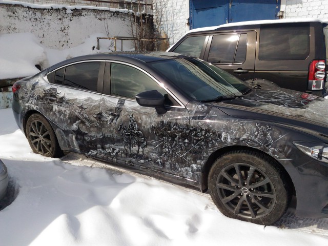 Аэрография Range Rover Evoque. Английская тема.