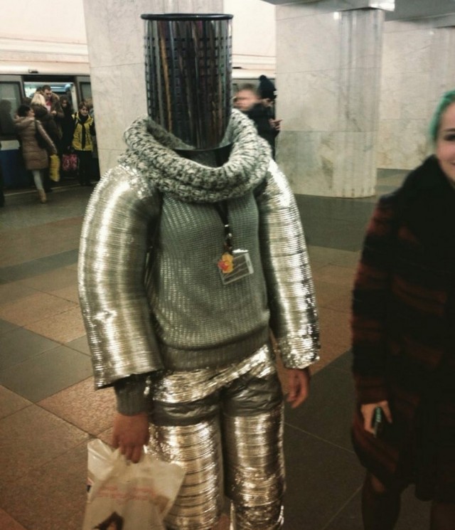 Модники из российского метрополитена