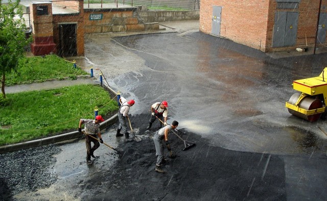 Труженники мокрого асфальта