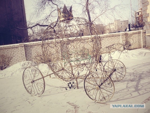 10 самых веселых памятников в России
