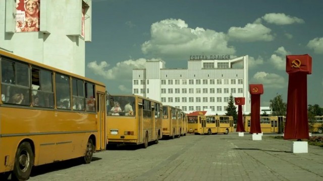Отмыть не вышло, продавать побоялись: что стало с мотоциклами и автомобилями жителей Припяти