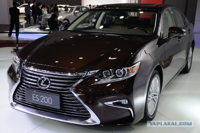 Toyota Camry 2018. Представлено новое поколение.