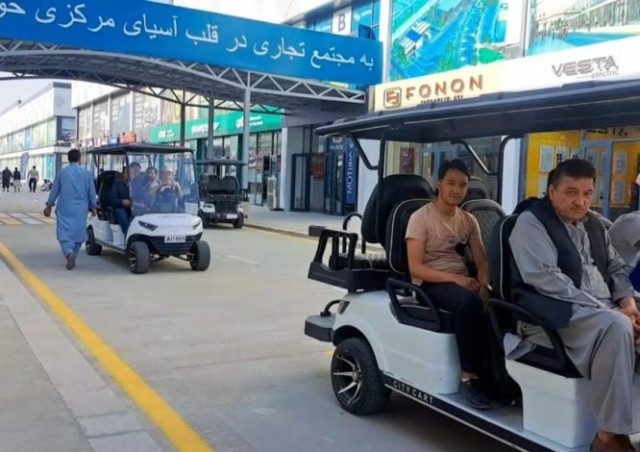 Движение Талибан потребовало запретить исполнение и воспроизведение музыки на территории торгового центра