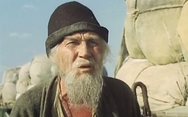 7 июля родился актер Иван Лапиков