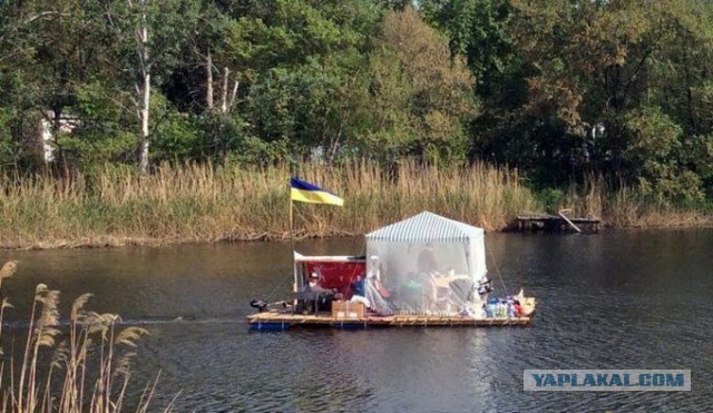 С горячим приветом из социальных сетей