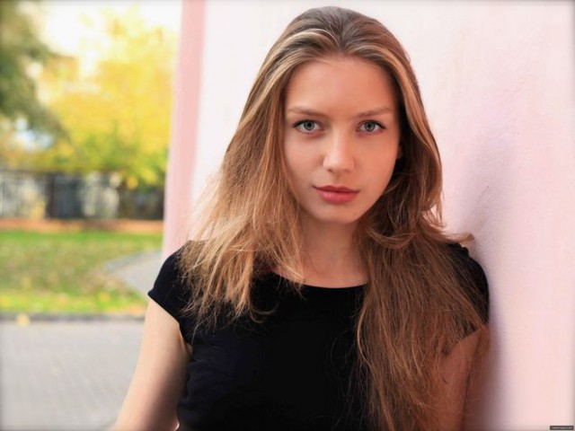 Елена Подкаминская красотка из сериала Кухня