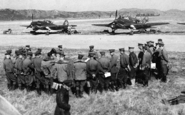 XX век в черно-белой фотографии. Авиация