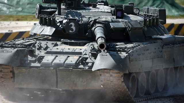 Весь мир в труху. Опубликовано видео испытаний новейшего танка Т-90МС