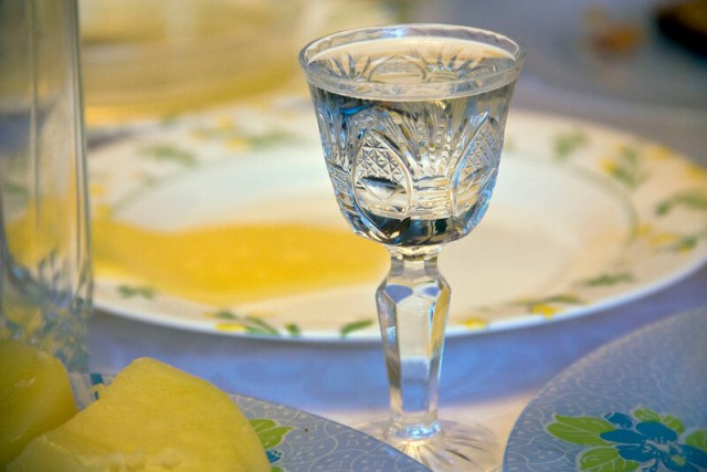 Салака маринованная