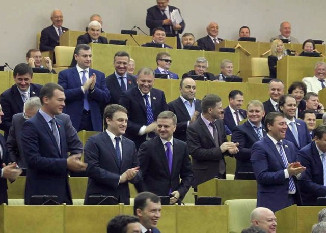 Задержанные в Беларуси 33 россиянина дают противоречивые показания