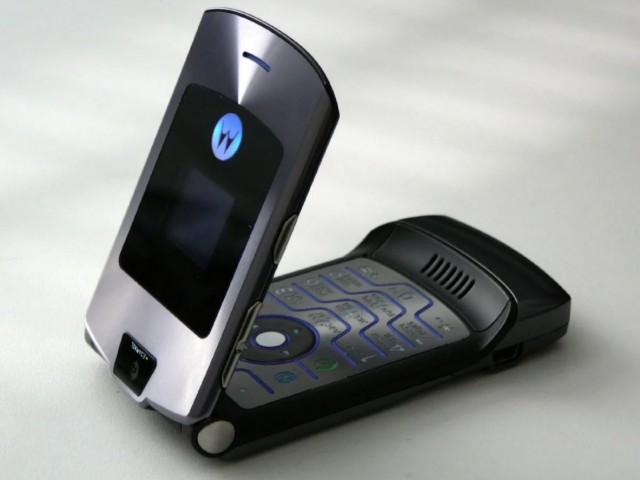 Как разорили американскую фирму Motorola, создательницу сотовой связи