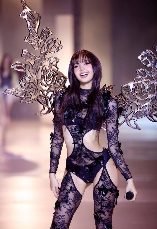 Грандиозное шоу Victoria's Secret-2024!