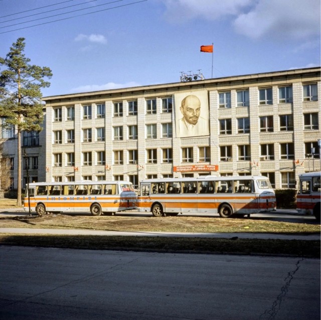 Интересные фотографии 1990 -х 20.04.25