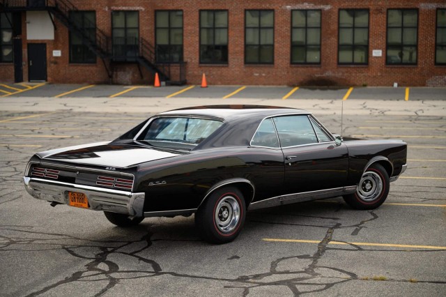 1967 Pontiac GTO Hardtop Coupe. Автопятница №148.