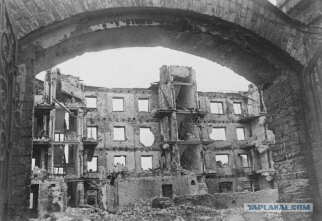 Фотографии второй мировой, многие цветные (фото)