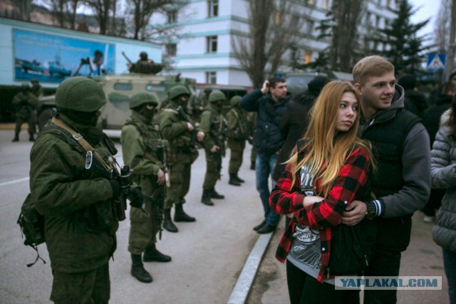 Вежливые зеленые человеки в Крыму