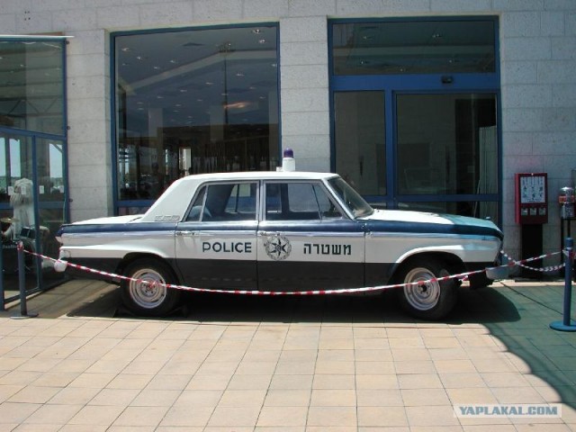 Самые крутые полицейские машины