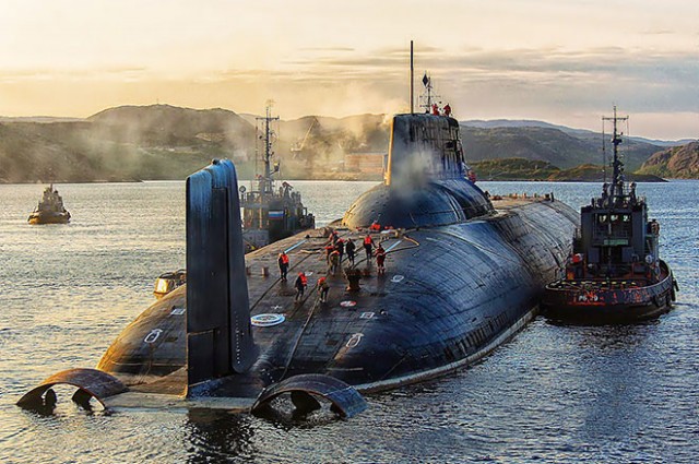 АПЛ пр.941 «Дмитрий Донской» вышла в море для проведения учений - вывод из состава ВМФ откладывается