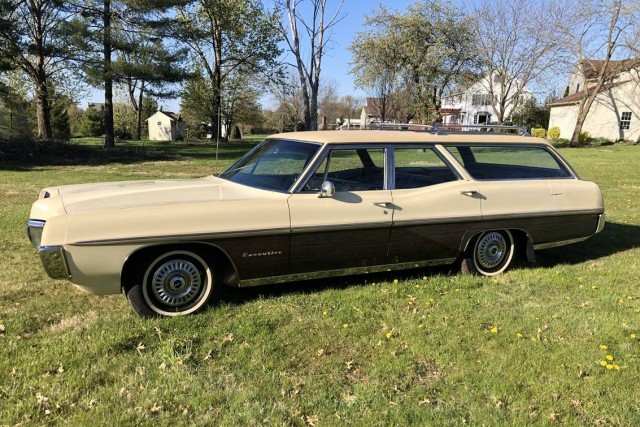 Старый Pontiac помыли впервые за 40 лет