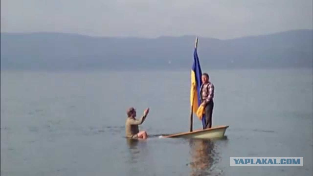 Танкер ВМС США столкнулся с объектом в Аравийском море