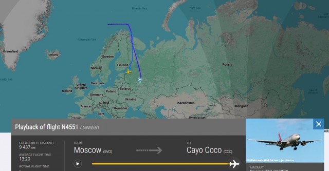Экстренно приземлившийся в петербургском аэропорту Пулково самолет пять часов летел на одном двигателе.