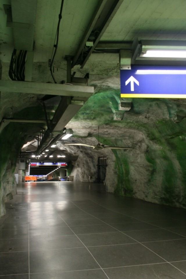 Метро 2012
