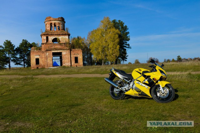Любитель нерабочей мототехники. GSX-R 400