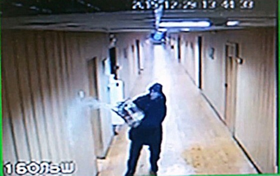 Пенсионер, поджегший здание мэрии в Дудинке